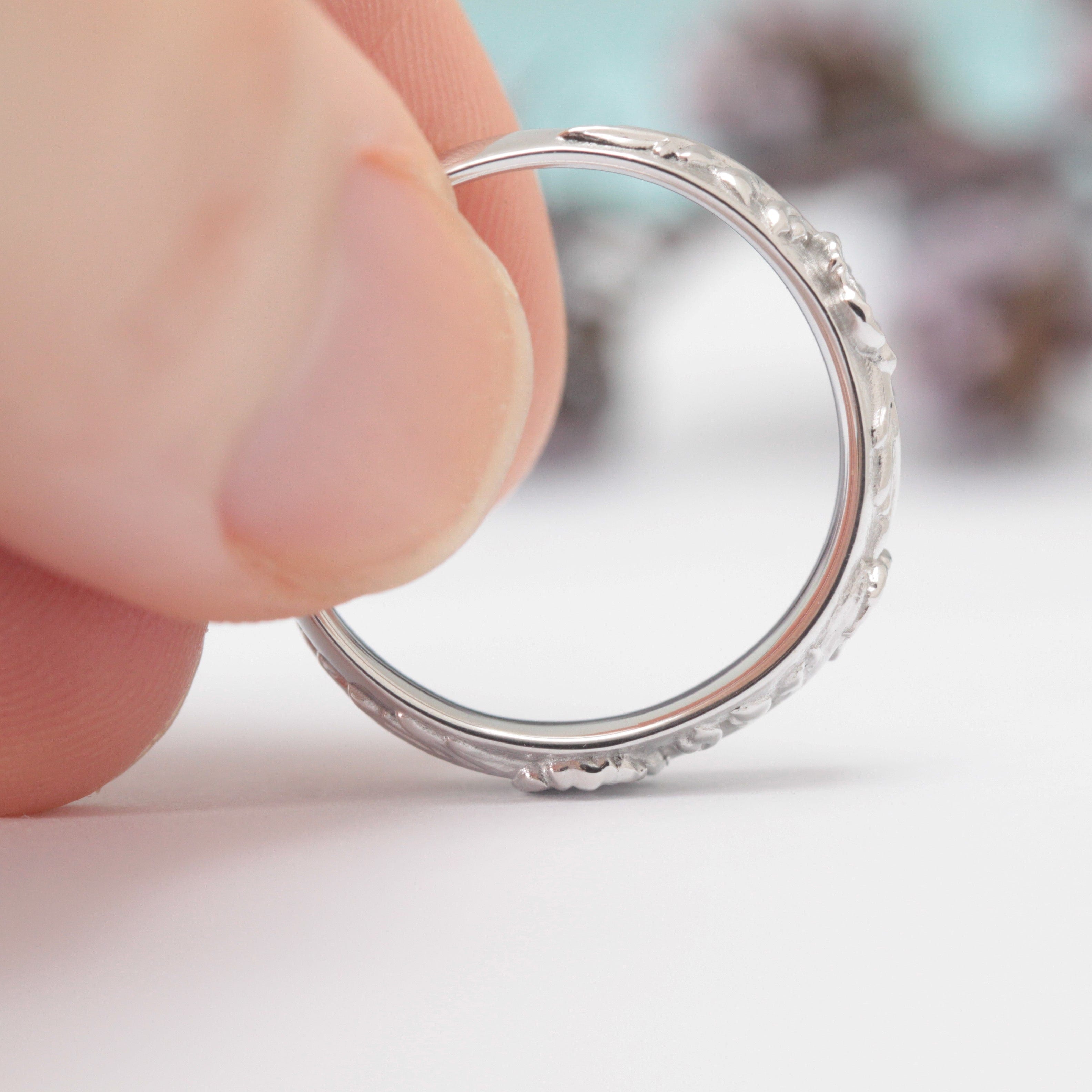 Wide Poppy Trio Wedding Ring - Vinny & Charles