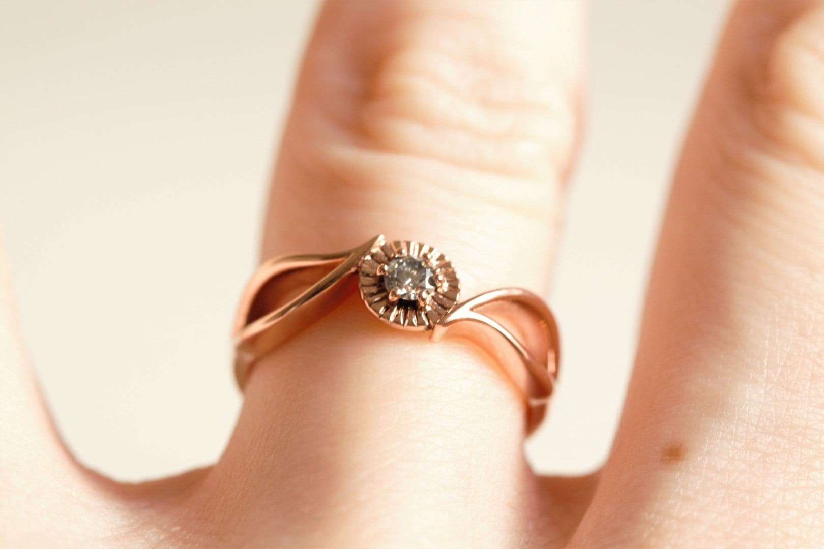 Leaf inspired Diamond Engagement ring - Vinny & Charles
