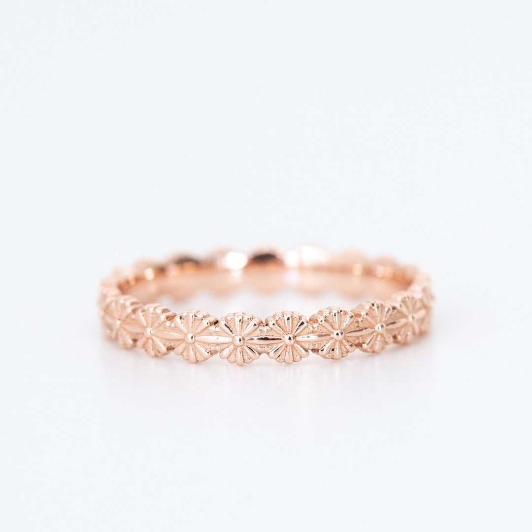 Daisy eternity wedding ring - Vinny & Charles