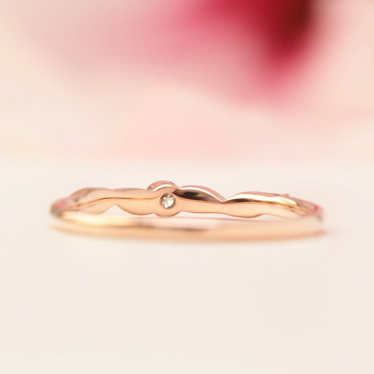 Diamond Birthstone Leaf Ring - Vinny & Charles