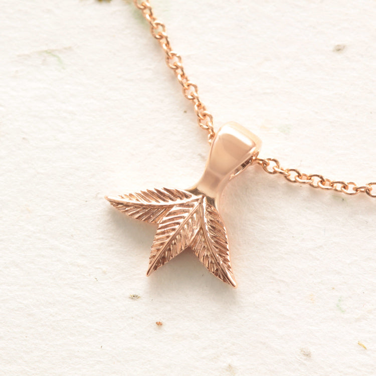 Gold Three Leaf Pendant - Vinny & Charles