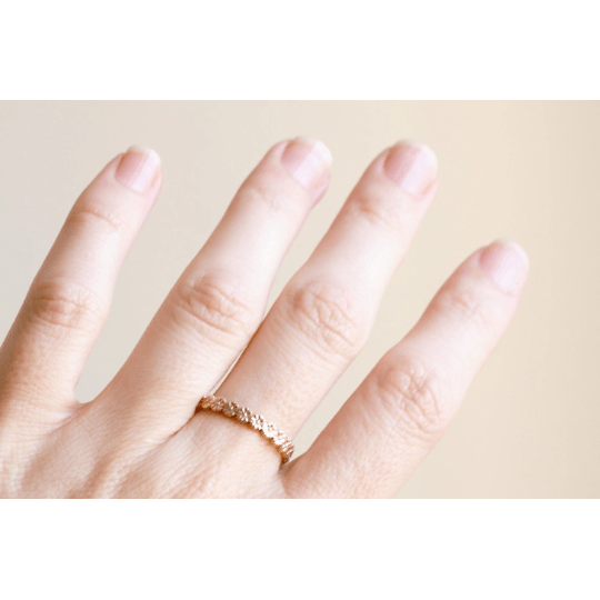 Daisy eternity wedding ring - Vinny & Charles