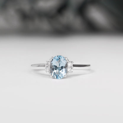 Oval Aquamarine and Diamond Ring