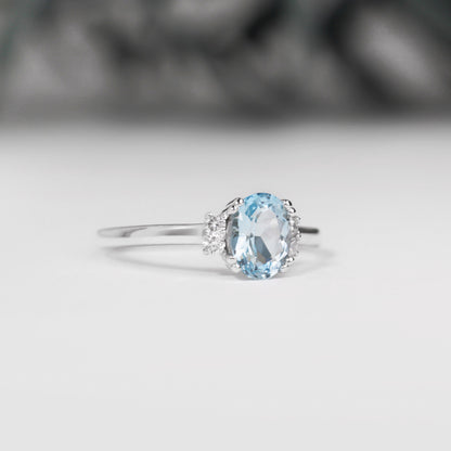 Oval Aquamarine and Diamond Ring