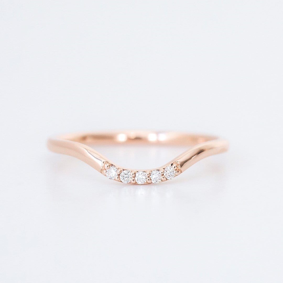Goldeden Rose Rose gold curved wedding band | Honestweddingadvice.com