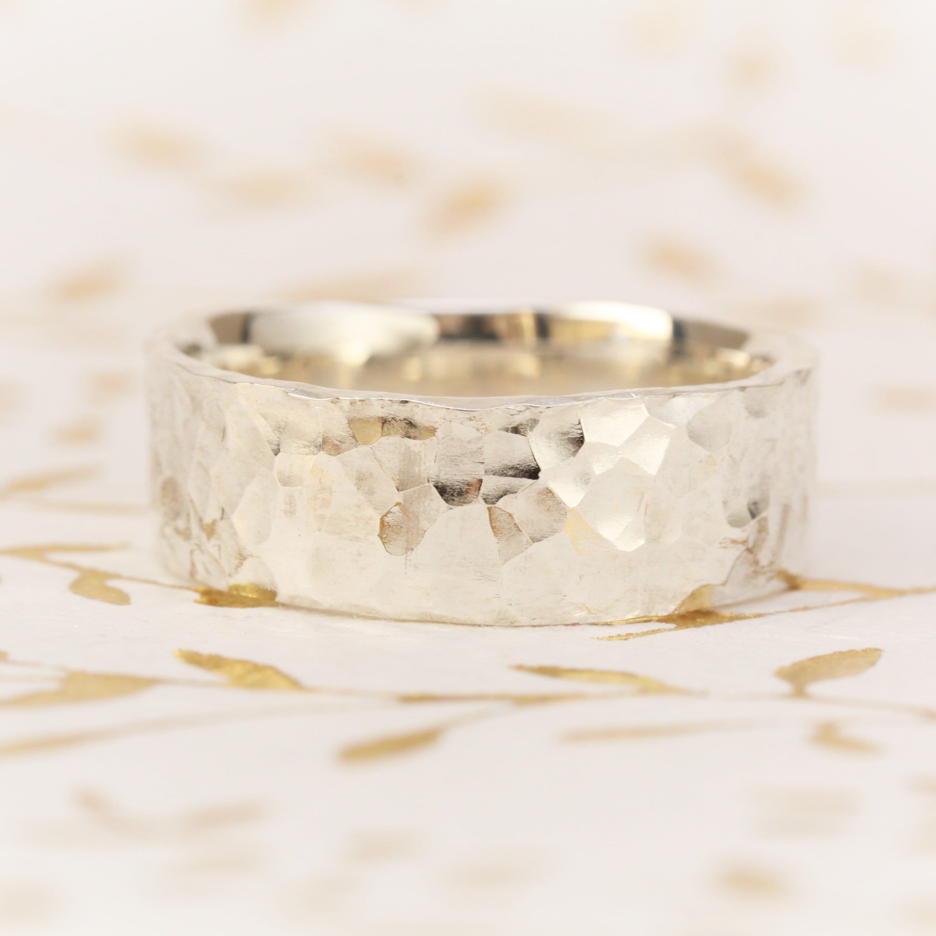 Hammered gold deals mens ring