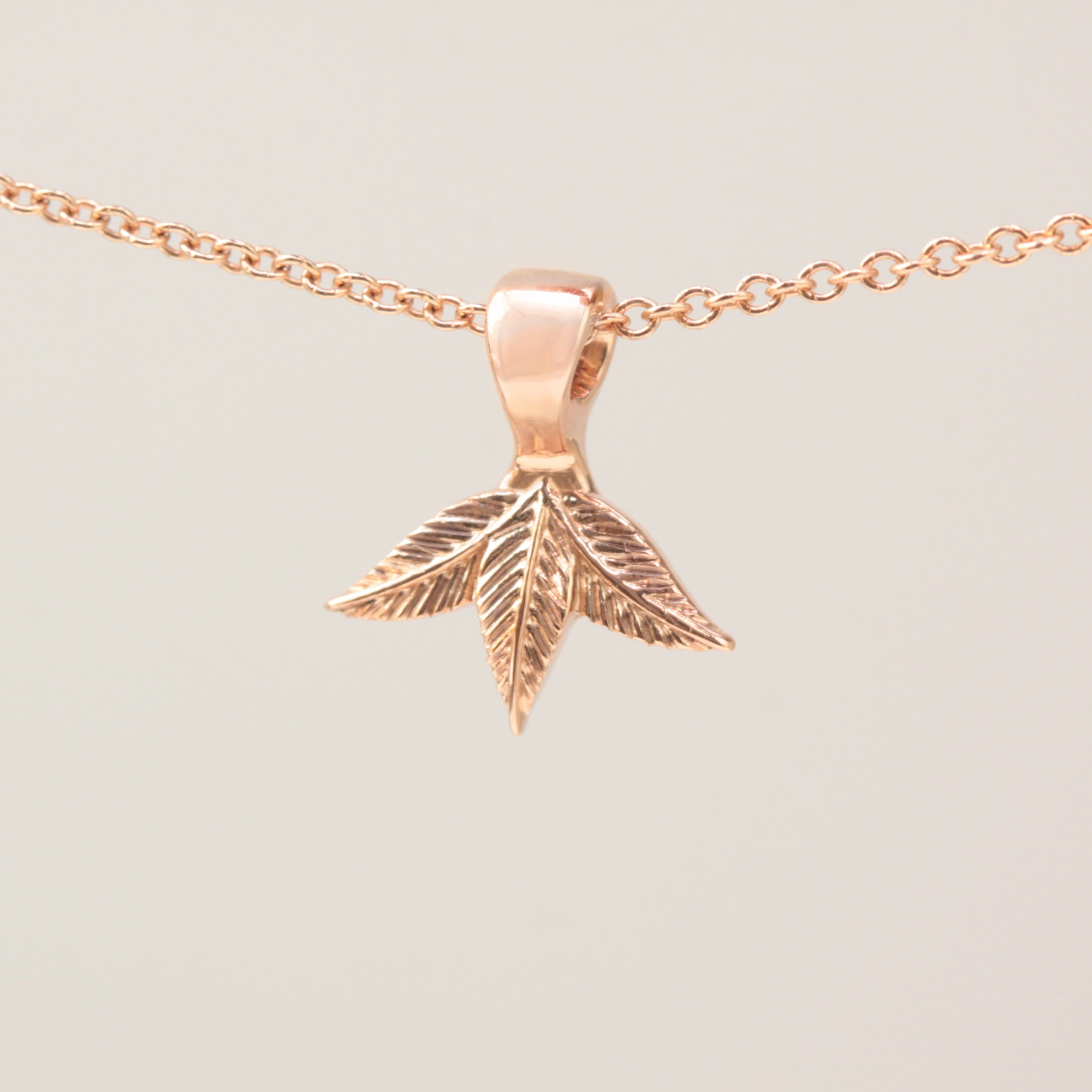 Gold Three Leaf Pendant - Vinny &amp; Charles